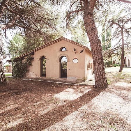 Appartamento Relais Casale Il Poggetto - I Pini By Zoom In Earth Cecina  Esterno foto