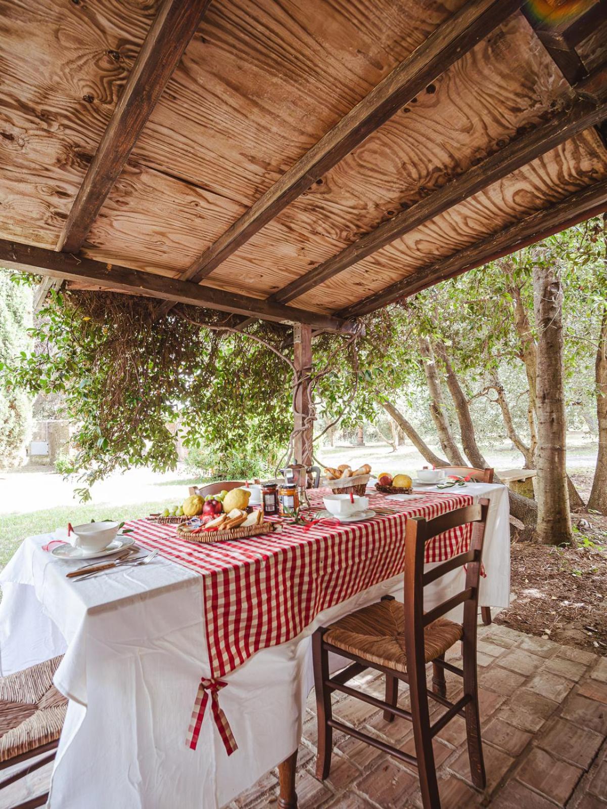 Appartamento Relais Casale Il Poggetto - I Pini By Zoom In Earth Cecina  Esterno foto